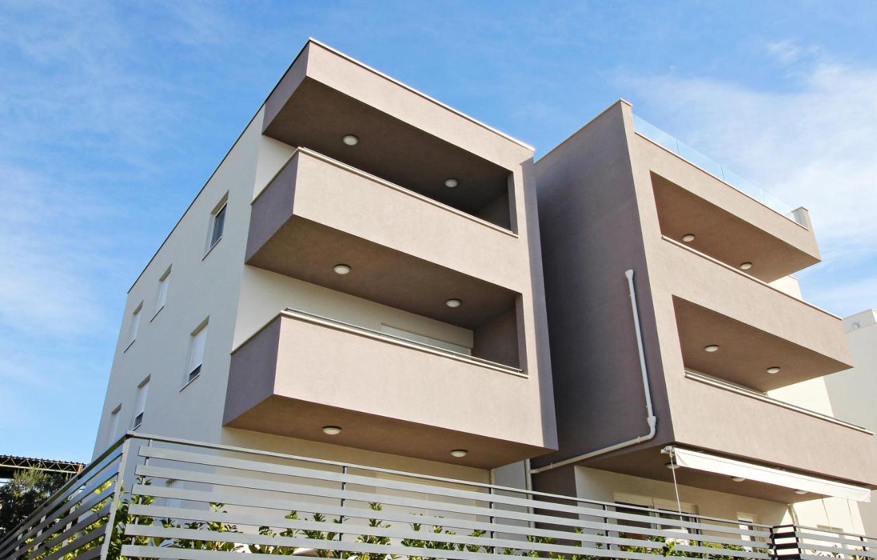 Blue Lagoon Apartments زادار المظهر الخارجي الصورة